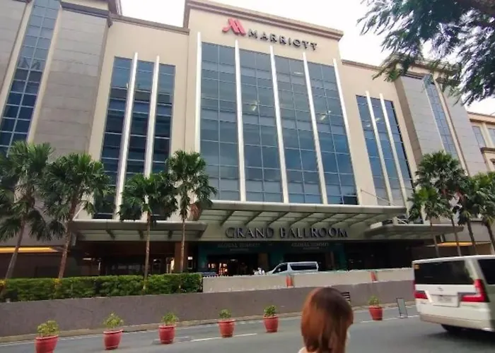 Cozy Near Naia T3 @ Palm Tree *